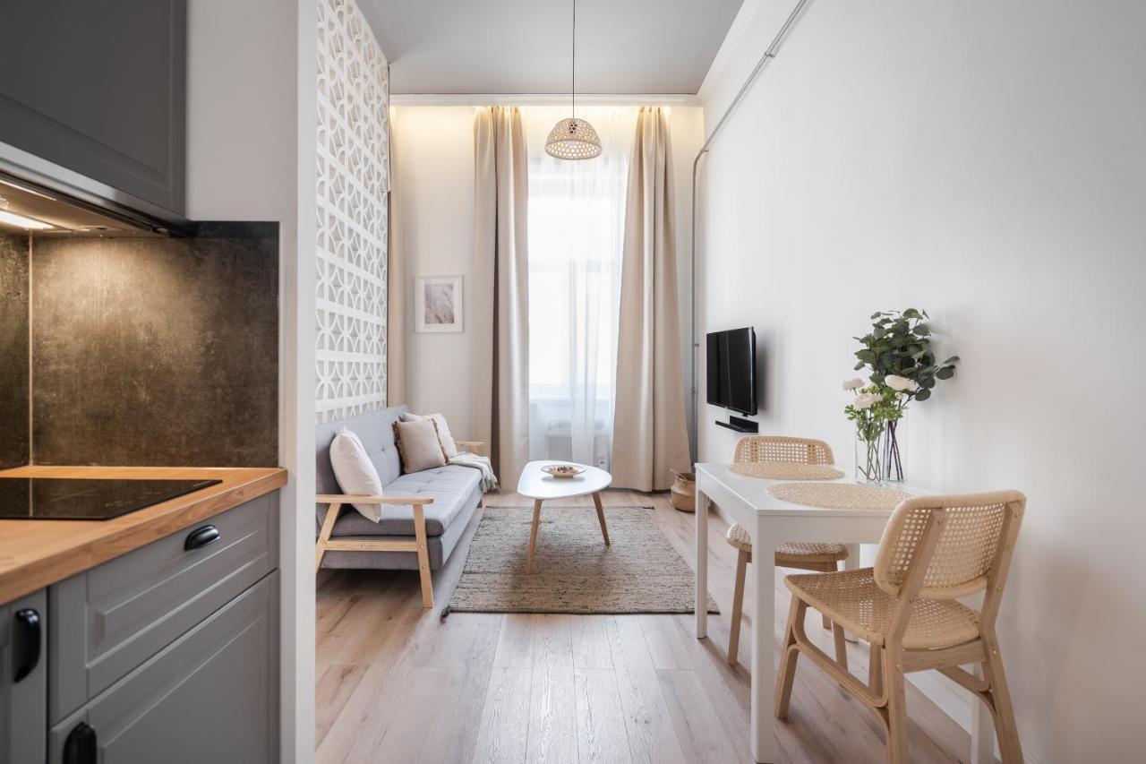 A62 - Akacfa Street Central Residence - Best Location By Bqa Budapest Kültér fotó